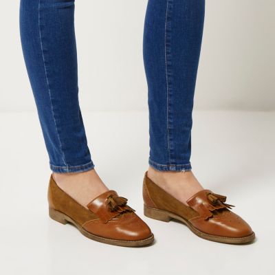 Brown leather tassel loafers